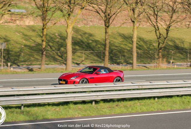 Jaguar F-TYPE S AWD Convertible