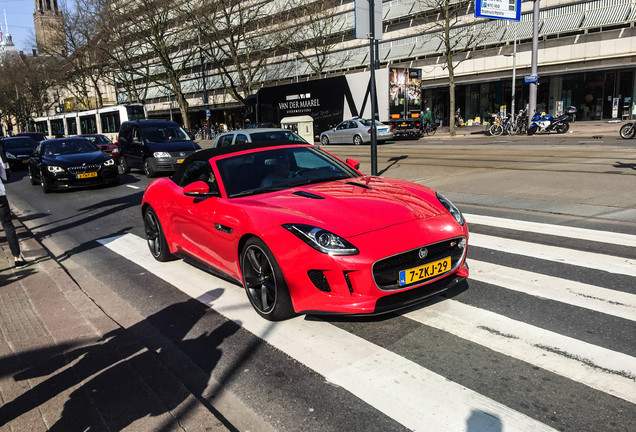 Jaguar F-TYPE S V8 Convertible