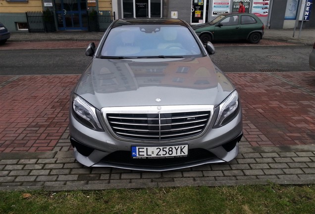 Mercedes-Benz S 63 AMG V222