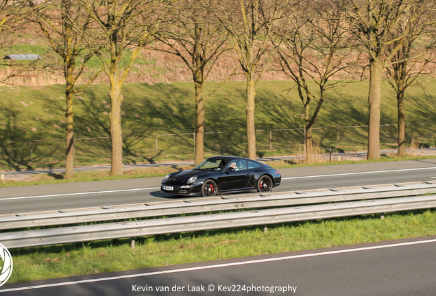 Porsche 997 Carrera GTS