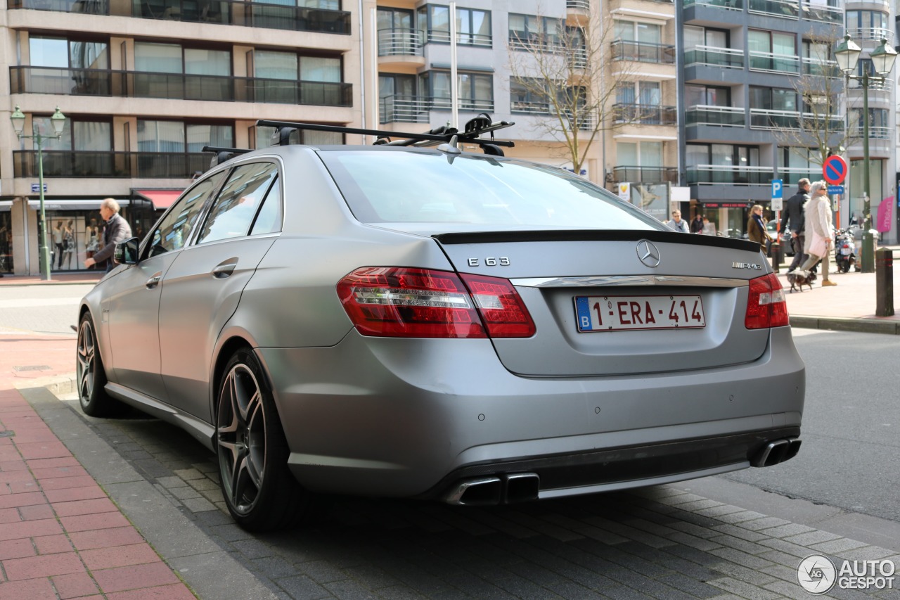 Mercedes-Benz E 63 AMG W212 V8 Biturbo