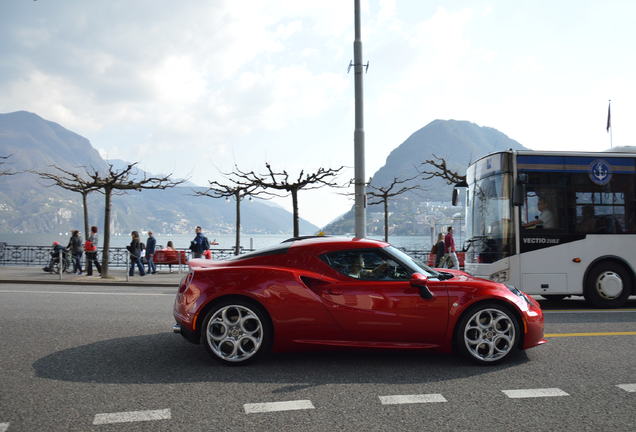 Alfa Romeo 4C Coupé