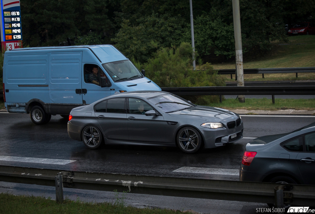 BMW M5 F10 2011