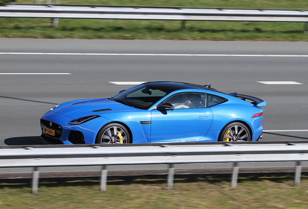 Jaguar F-TYPE SVR Coupé