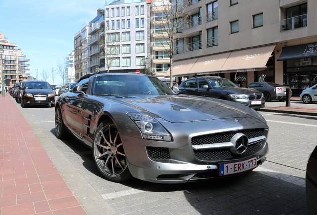 Mercedes-Benz SLS AMG Roadster