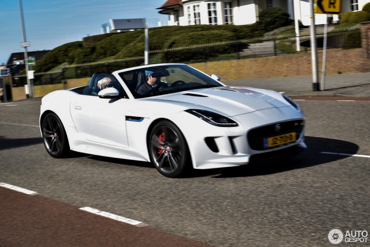 Jaguar F-TYPE S Convertible British Design Edition