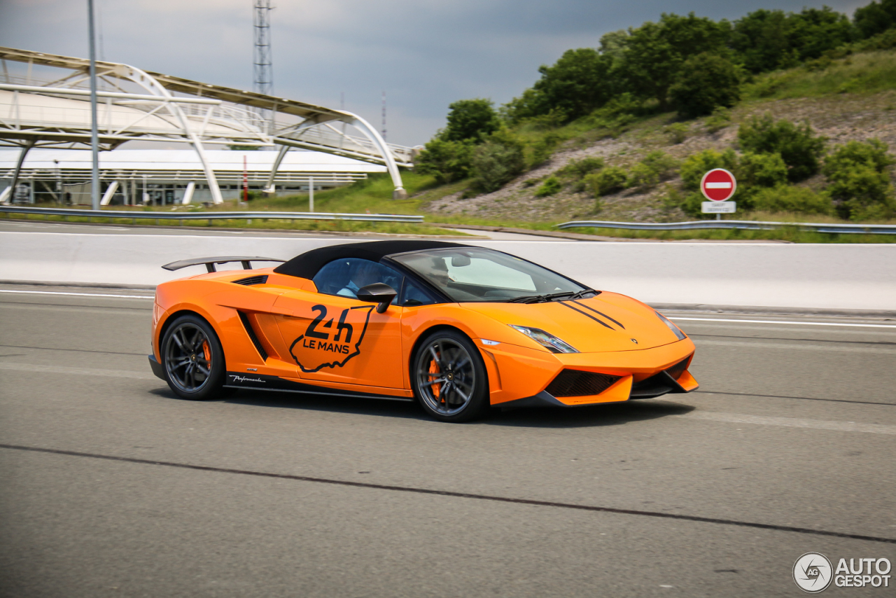 Lamborghini Gallardo LP570-4 Spyder Performante