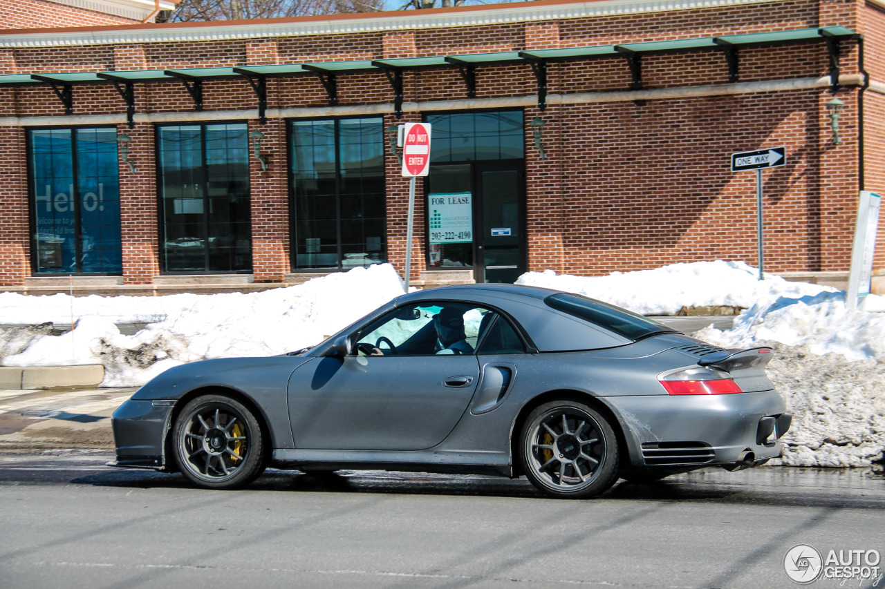 Porsche 996 Turbo Cabriolet