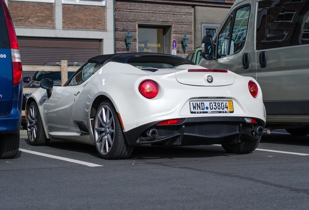 Alfa Romeo 4C Spider