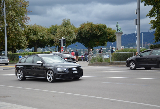 Audi RS4 Avant B8