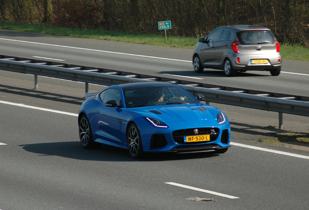 Jaguar F-TYPE SVR Coupé