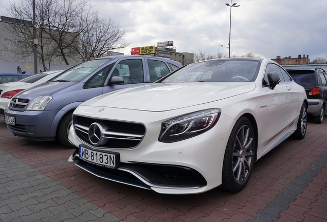 Mercedes-AMG S 63 Coupé C217