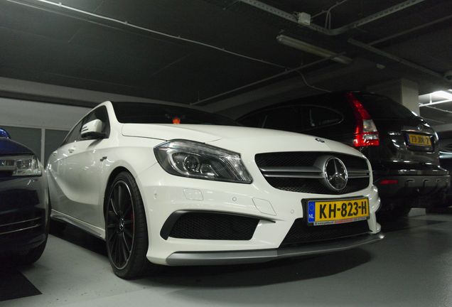 Mercedes-Benz A 45 AMG