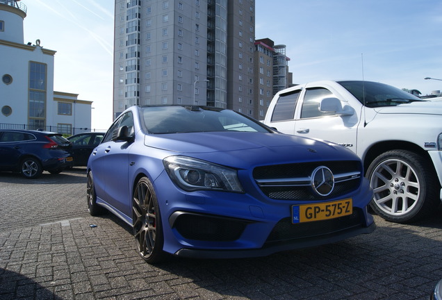 Mercedes-Benz CLA 45 AMG C117