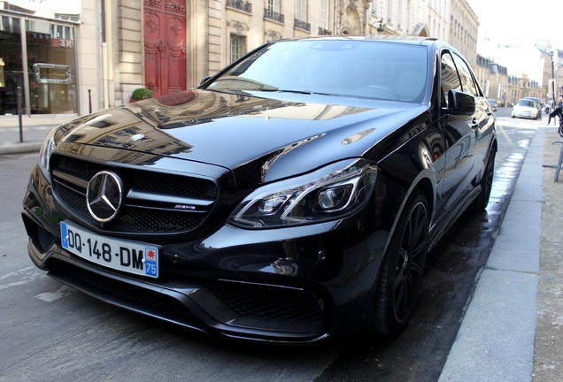 Mercedes-Benz E 63 AMG S W212