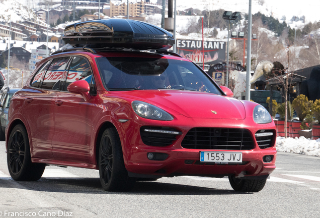 Porsche 958 Cayenne GTS