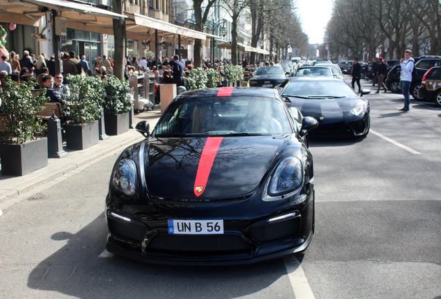 Porsche 981 Cayman GT4