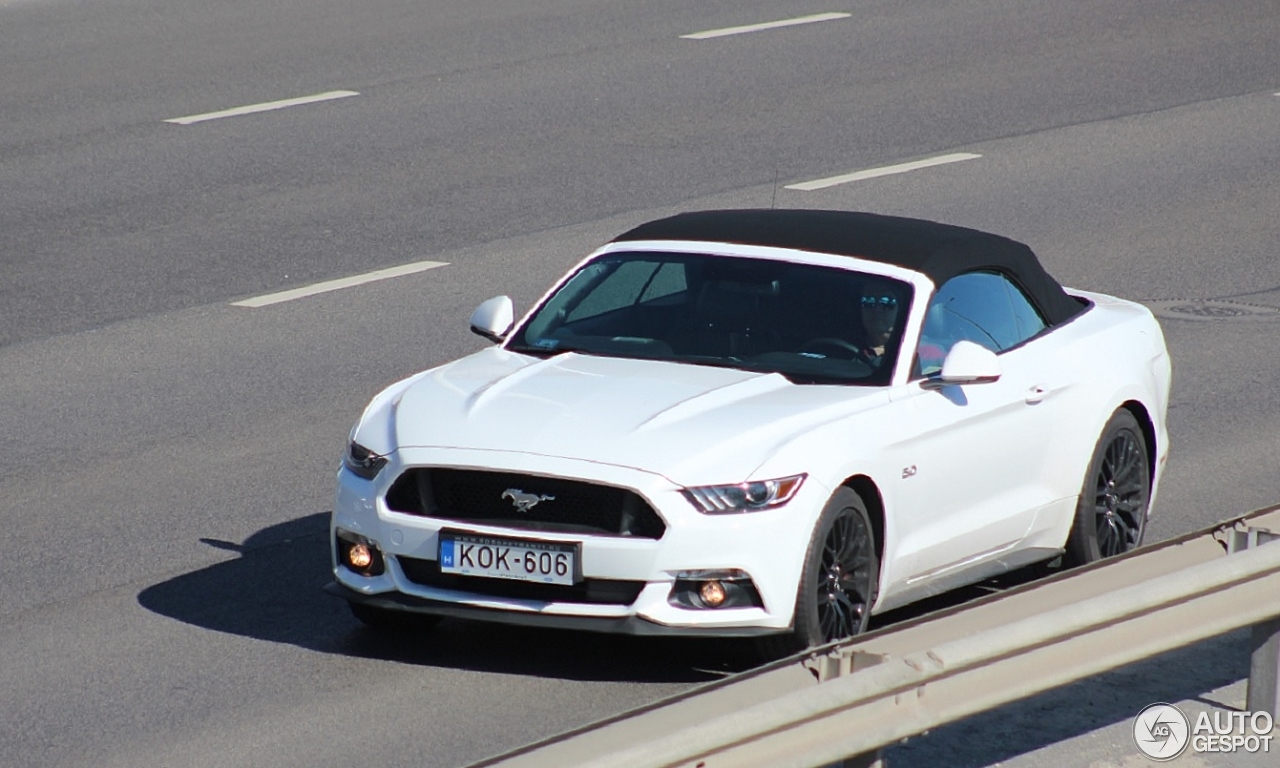 Ford Mustang GT Convertible 2015