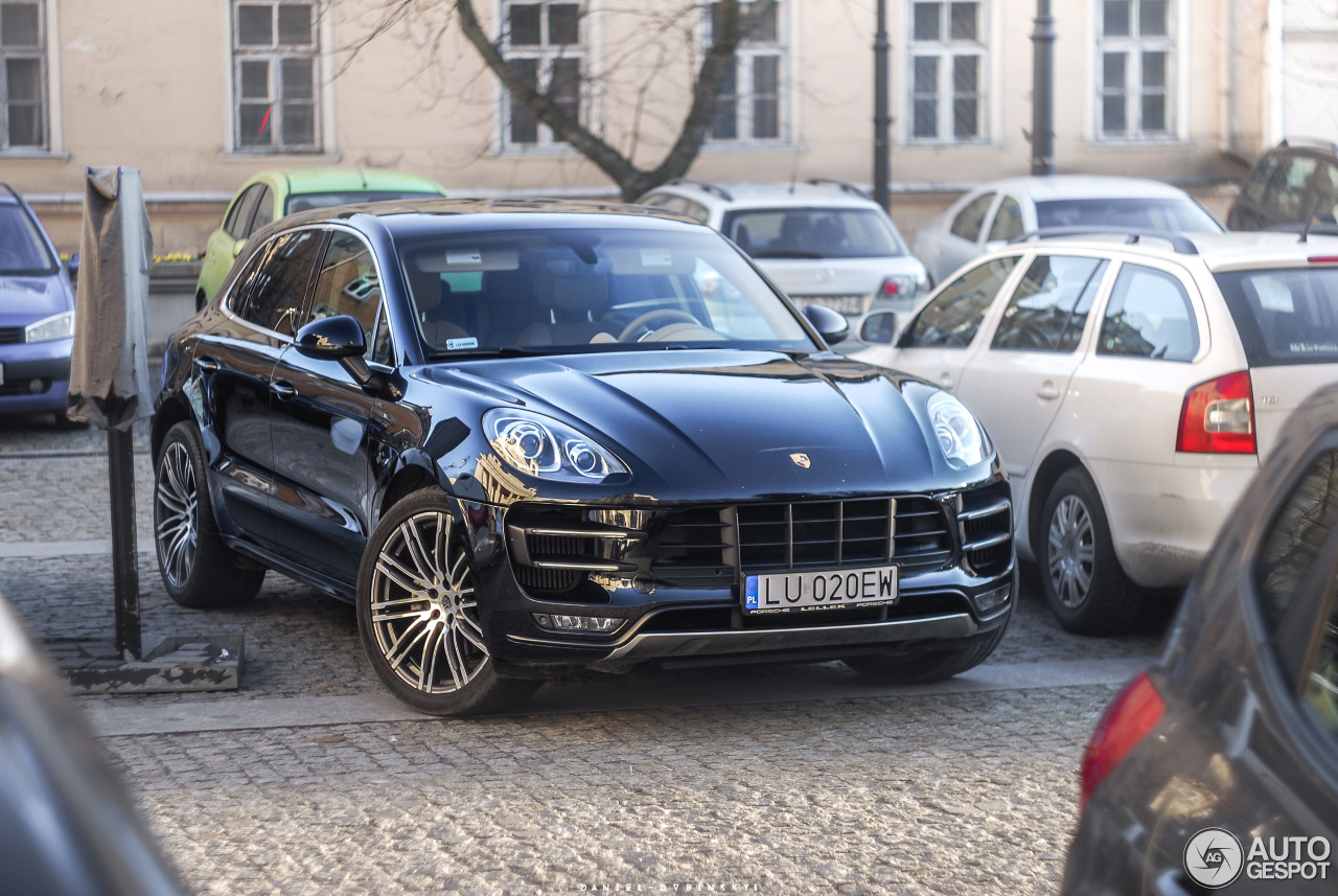 Porsche 95B Macan Turbo