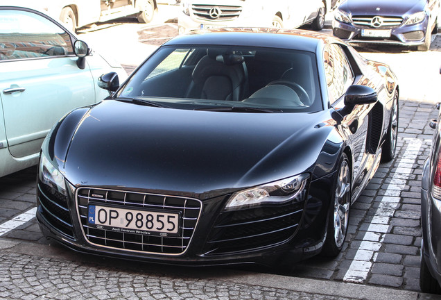 Audi R8 V10