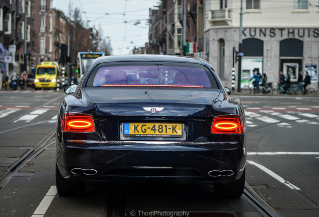 Bentley Flying Spur V8