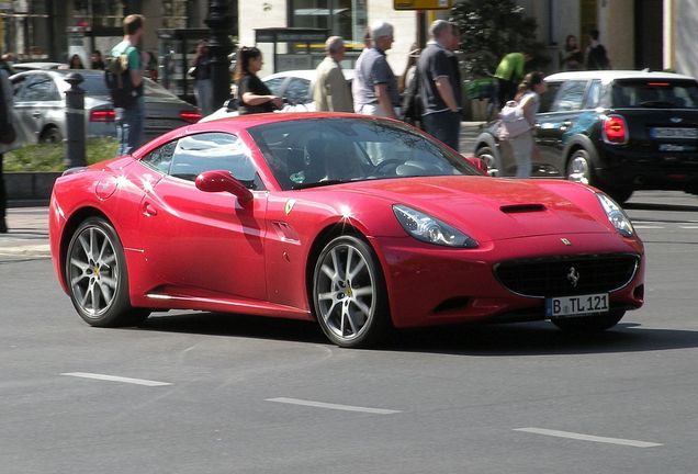 Ferrari California