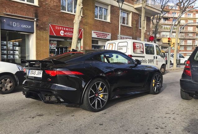 Jaguar F-TYPE SVR Coupé