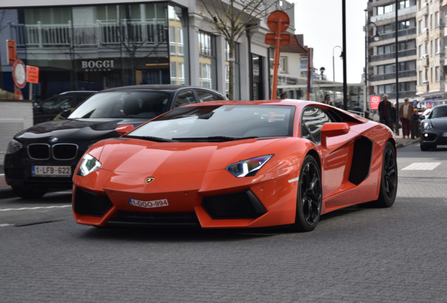 Lamborghini Aventador LP700-4