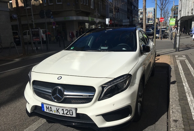 Mercedes-Benz GLA 45 AMG X156