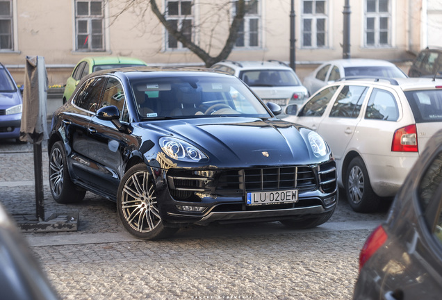 Porsche 95B Macan Turbo