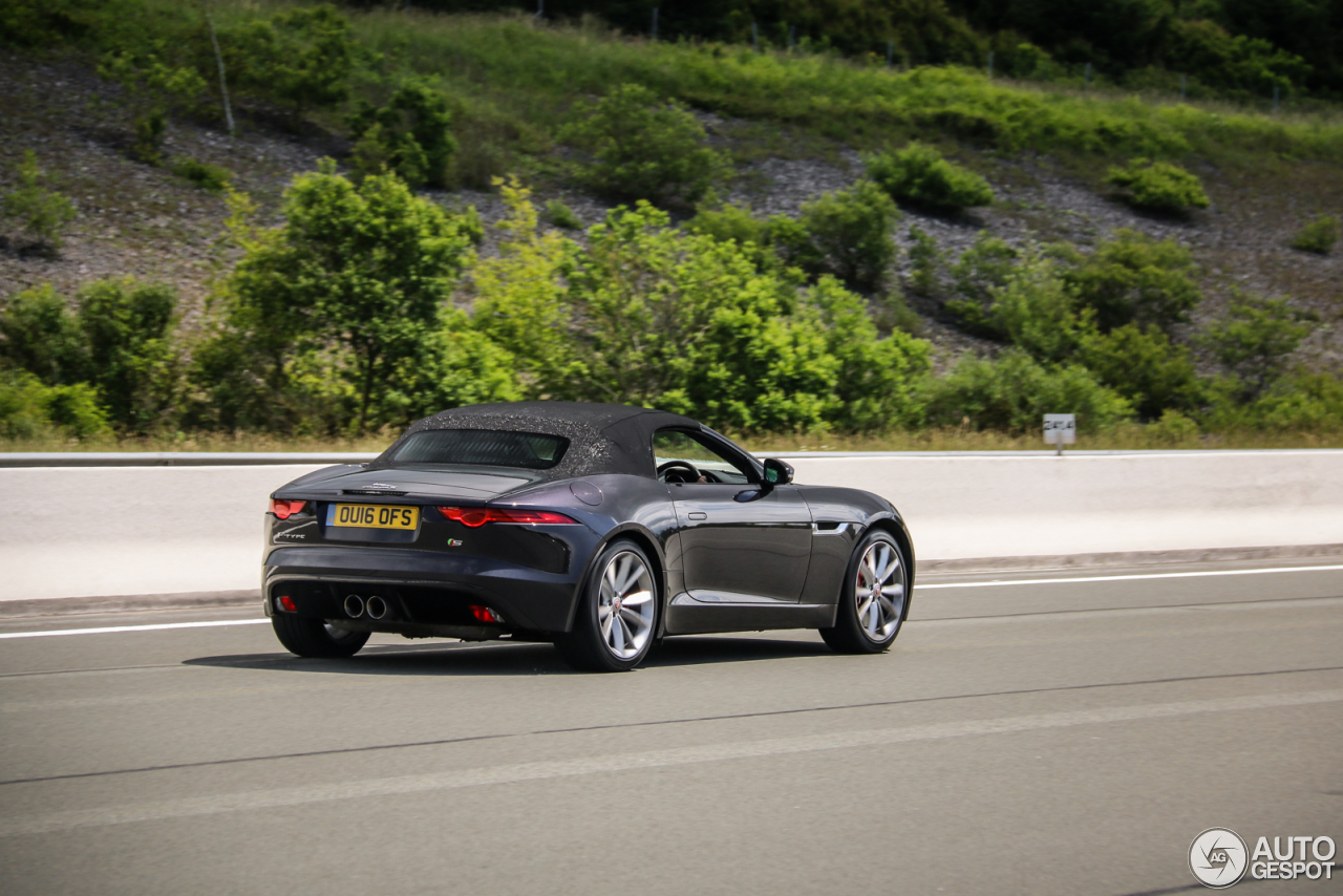 Jaguar F-TYPE S Convertible