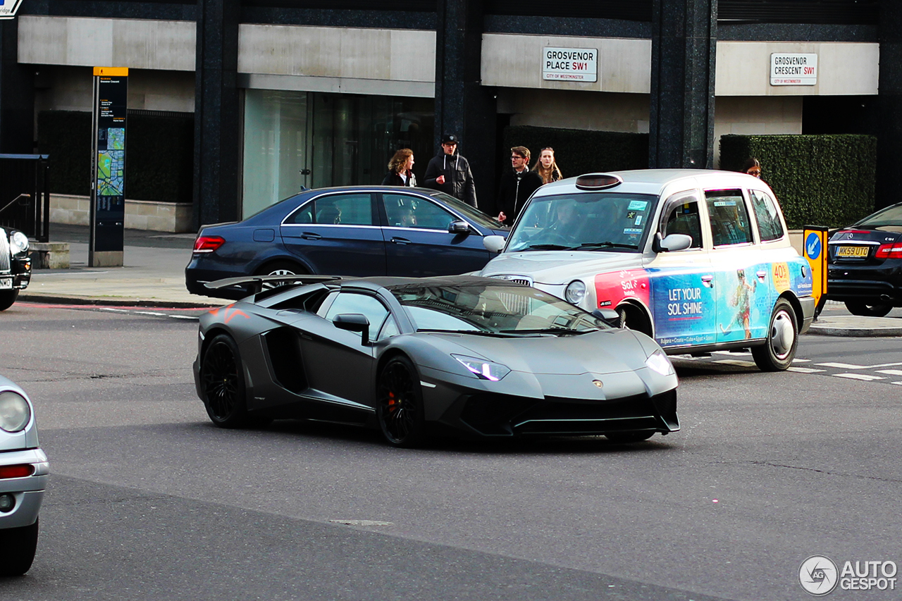 Lamborghini Aventador LP750-4 SuperVeloce Roadster