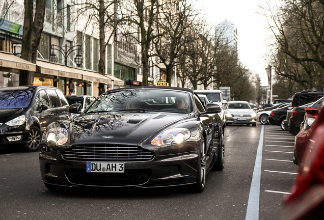 Aston Martin DBS Volante