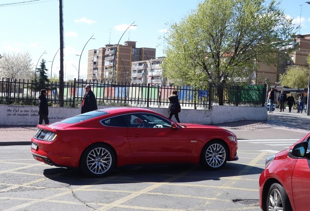 Ford Mustang GT 2015