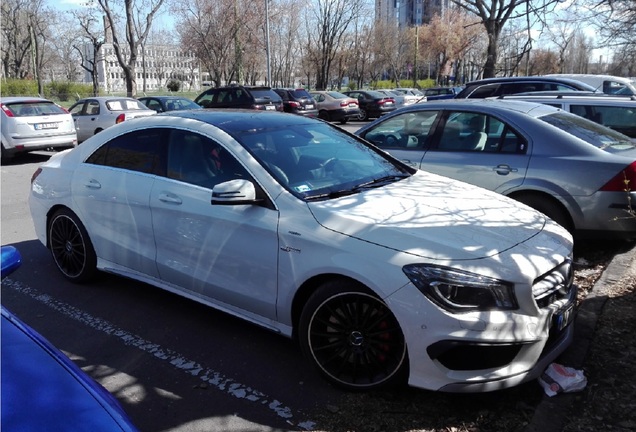 Mercedes-Benz CLA 45 AMG C117