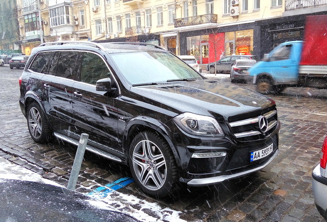 Mercedes-Benz GL 63 AMG X166