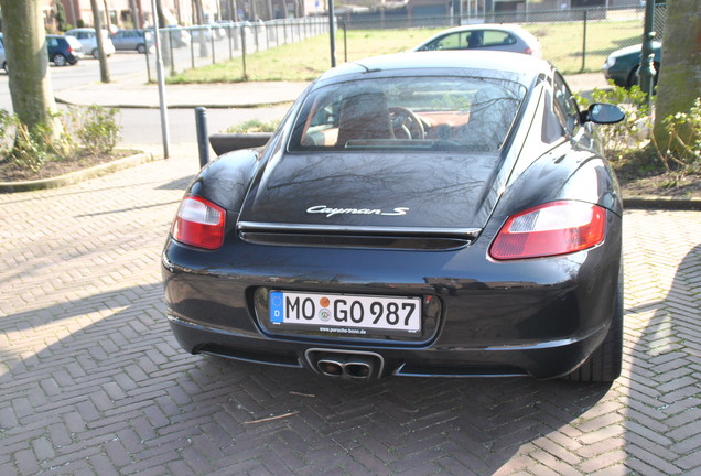 Porsche 987 Cayman S