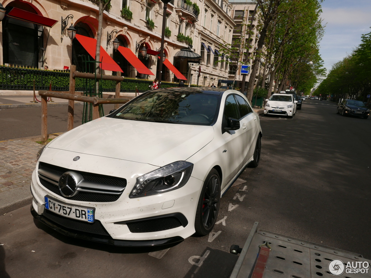 Mercedes-Benz A 45 AMG