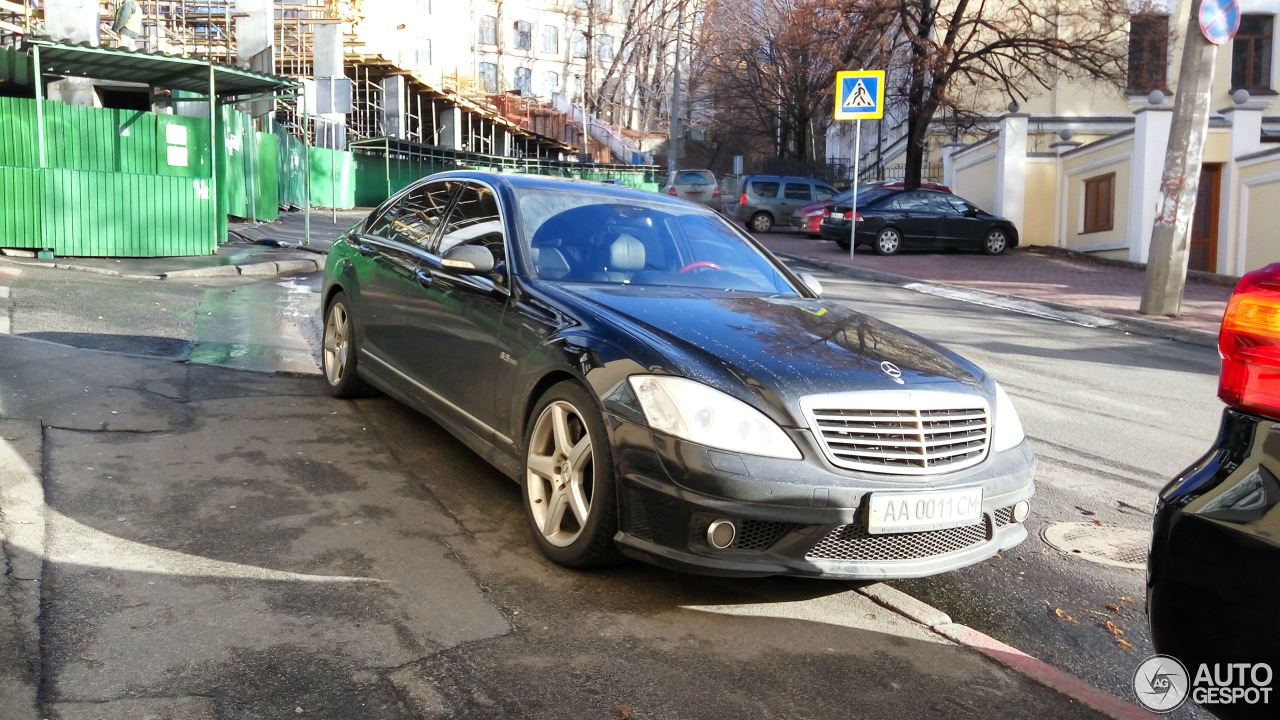 Mercedes-Benz S 63 AMG W221