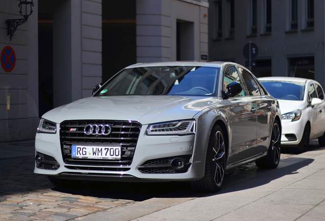 Audi S8 D4 Plus 2016