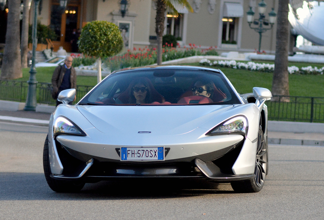 McLaren 570GT