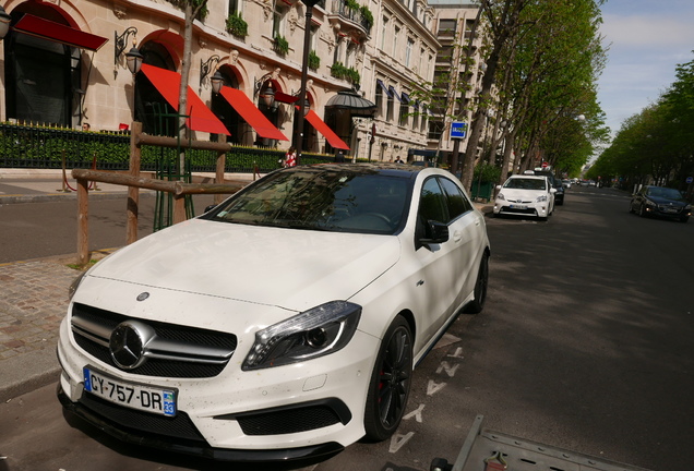 Mercedes-Benz A 45 AMG