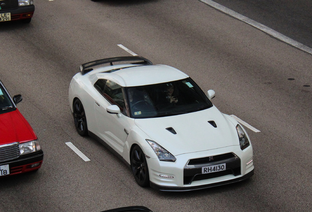 Nissan GT-R 2012