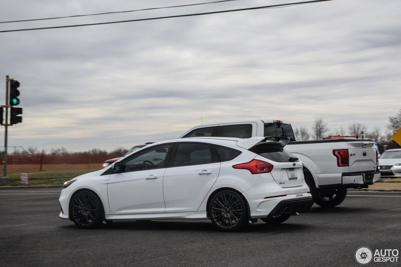 Ford Focus RS 2015