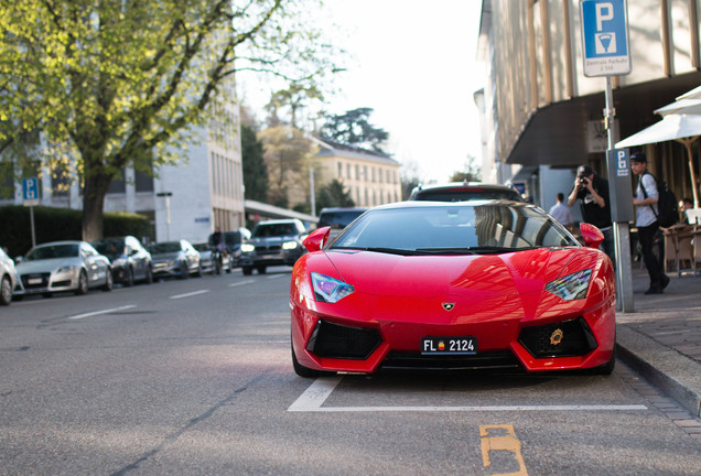 Lamborghini Aventador LP700-4 Roadster