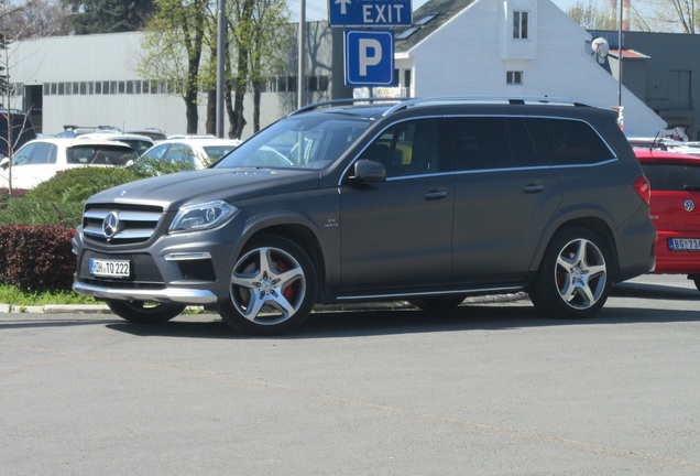 Mercedes-Benz GL 63 AMG X166