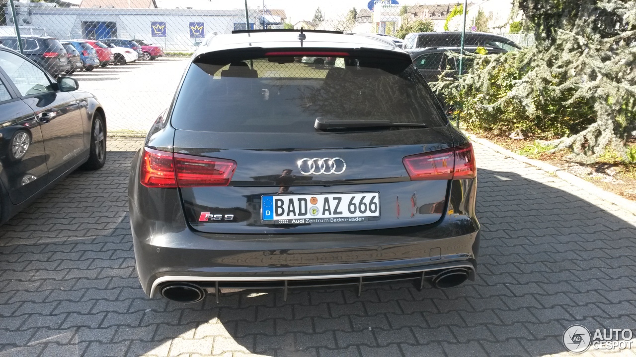 Audi RS6 Avant C7 2015