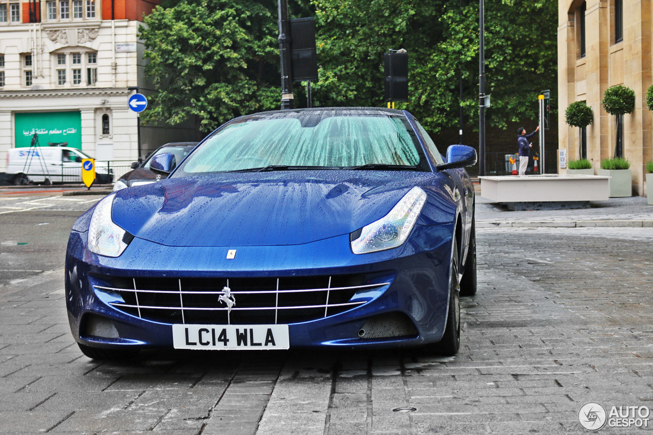 Ferrari FF