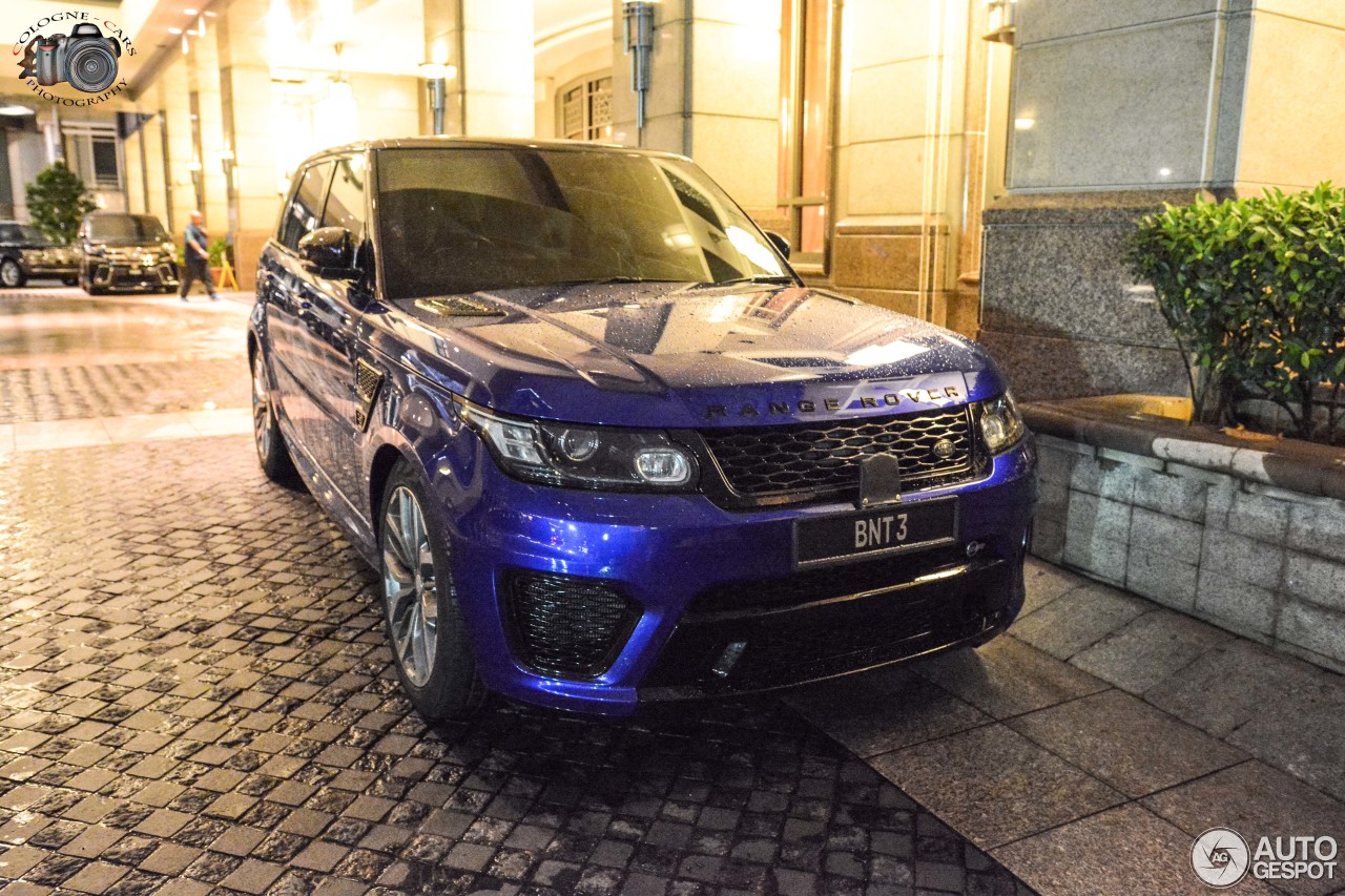 Land Rover Range Rover Sport SVR