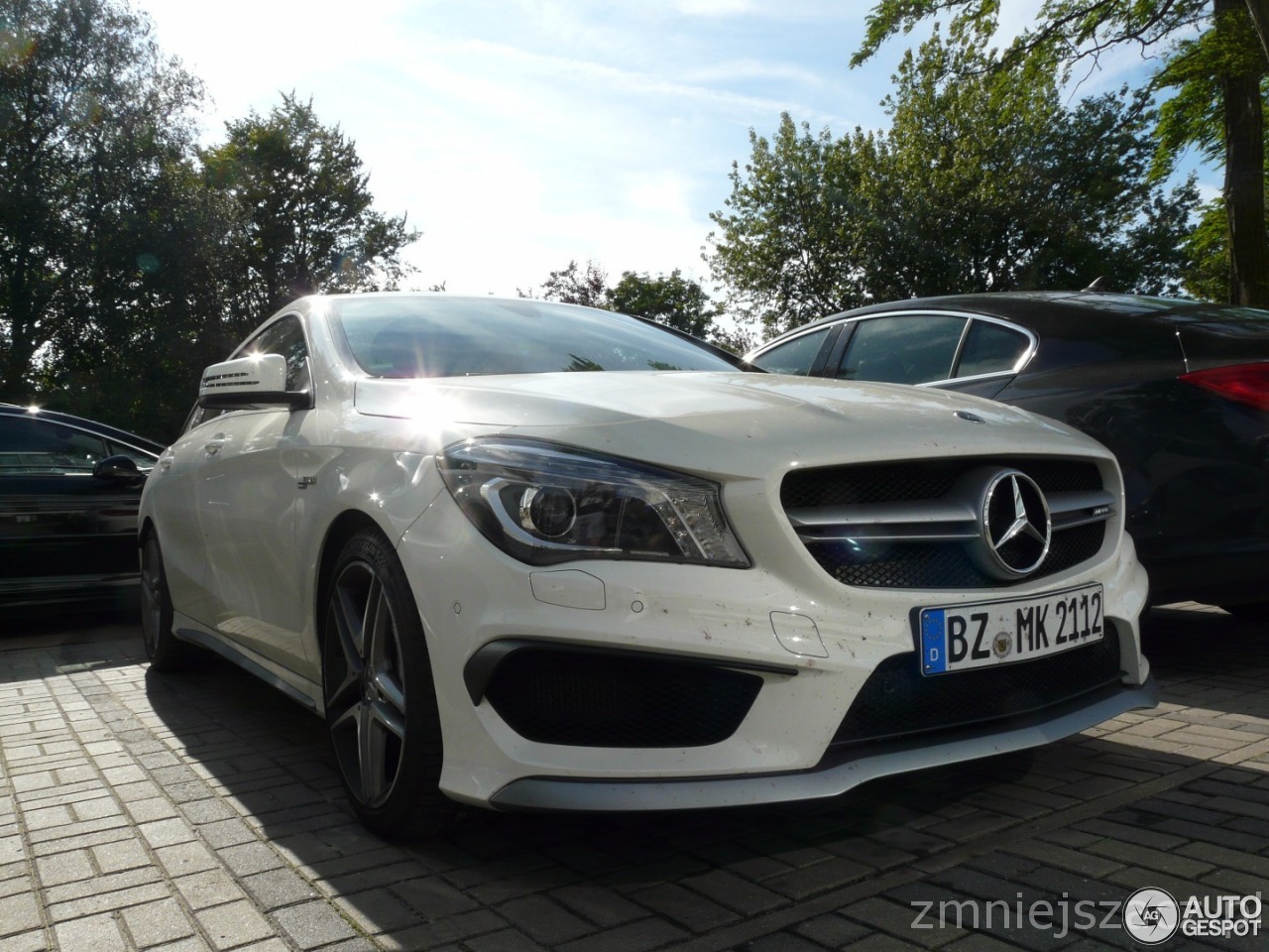 Mercedes-AMG CLA 45 Shooting Brake X117